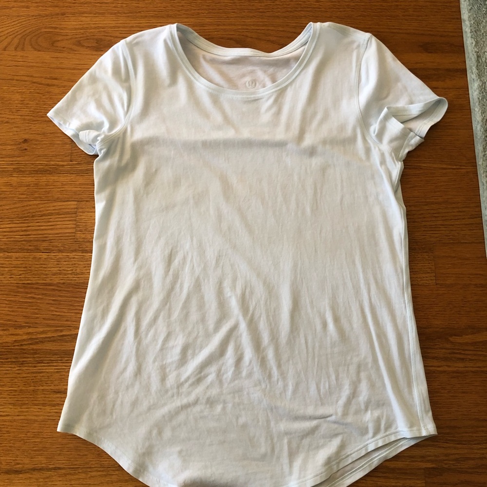 Lululemon Short Sleeve lightweight Shirt
